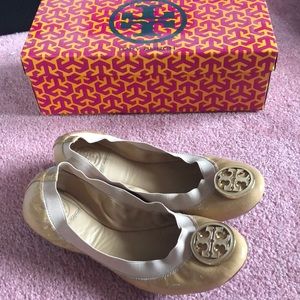 Tory Burch Caroline Flats